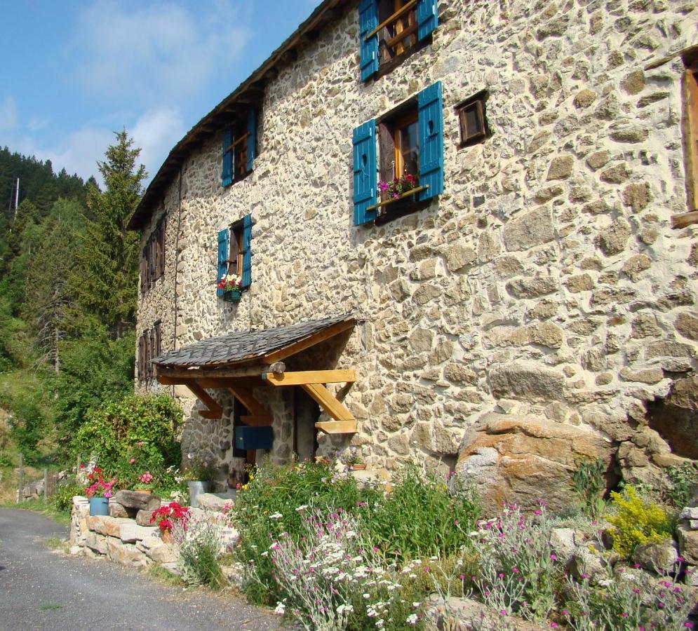 Le Mas Balmat Ayguatebia Exterior photo