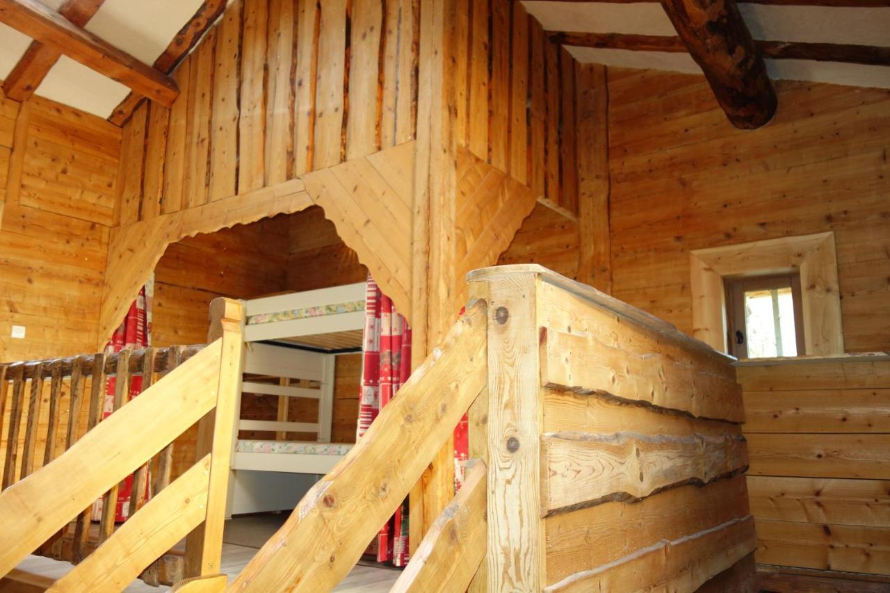 Le Mas Balmat Ayguatebia Exterior photo